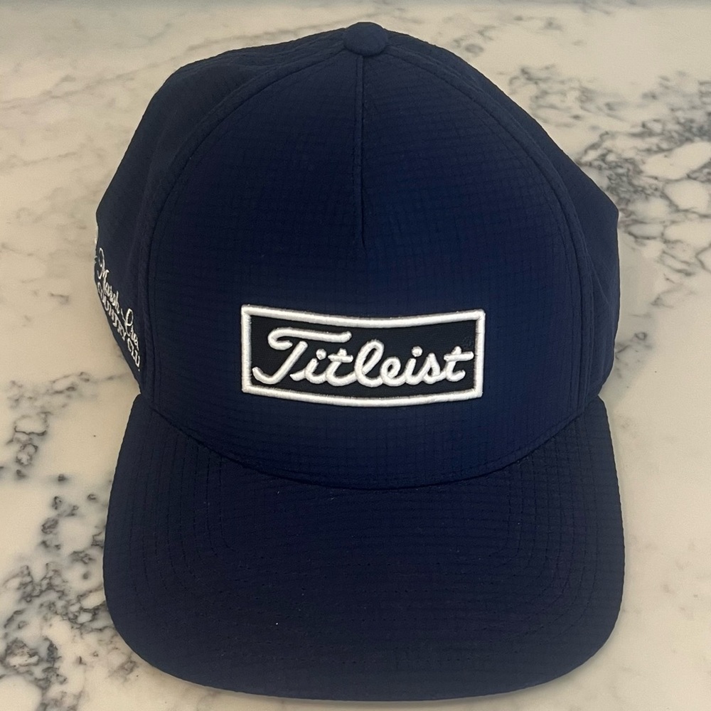 Titleist Blue Marsh Creek Country Club Golf Adjustable Embroidered Hat EUC